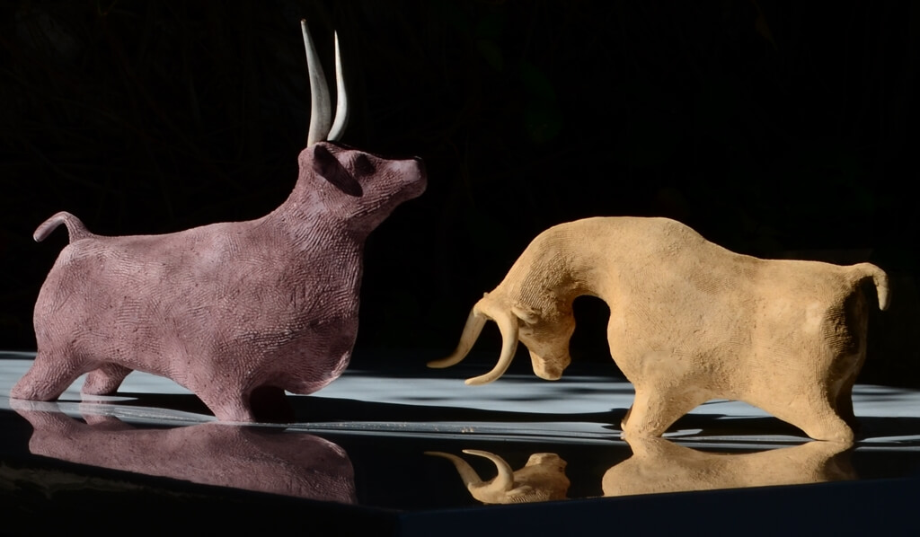 2 bulls ceramic sculpture